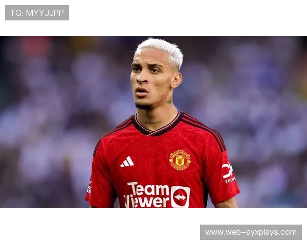 安东尼内切劲射中柱弹入,曼联全场暴动 安东尼内切劲射中柱弹入,曼联全场暴动